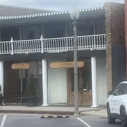 Alabama Land Title Co - Front entrance