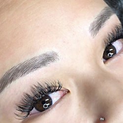 B-Lashed Beauty Bar