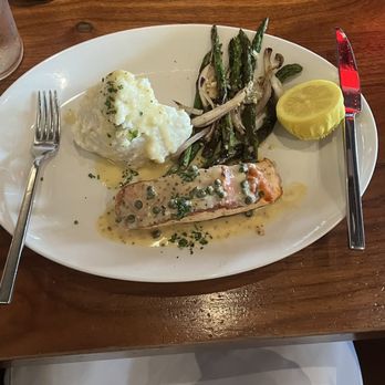 Nick's Manhattan Beach - Pan Seared Scottish Salmon with mash potatoes with gravy and asparagus with a lemon wedge - American Near Me - Manhattan Beach, California Nick's Manhattan Beach - Pan Seared Scottish Salmon with mash potatoes with gravy and asparagus with a lemon wedge - American Near Me - Manhattan Beach, California