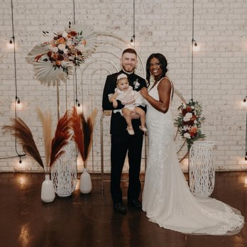 Moon Love Ceremonies - Brick and Ivy, Marietta GA - Wedding Planning Near Me Moon Love Ceremonies - Brick and Ivy, Marietta GA - Wedding Planning Near Me