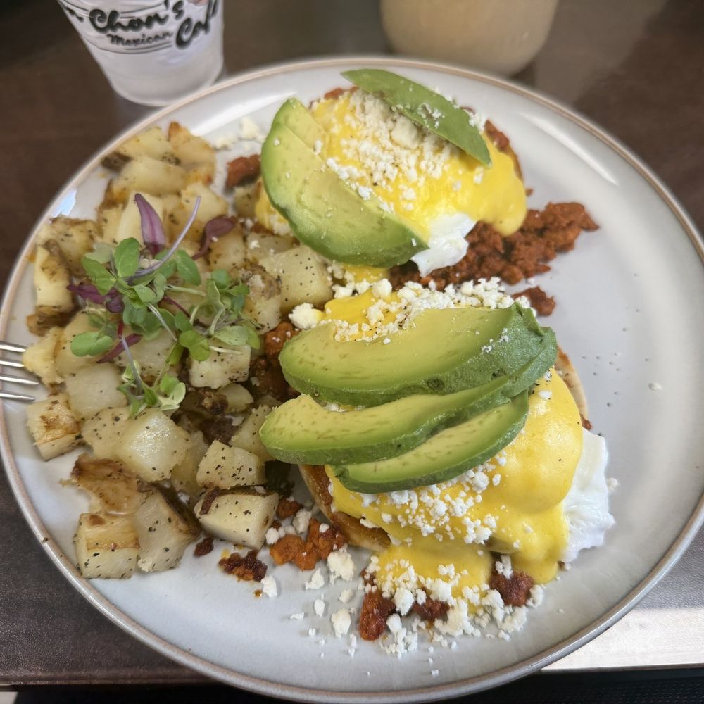Don Chon Menudo - Chori Benny - Mexican Near Me - Pacoima, California