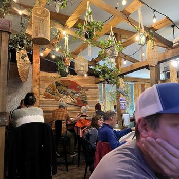 Elender’s - Indoor area where we sat - Burgers Near Me - Thomas, West Virginia