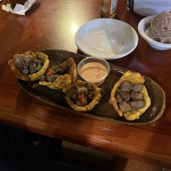 Dos Bocas Restaurant - Tostones rellenos con churrasco - Puerto Rican Near Me - Kissimmee, Florida Dos Bocas Restaurant - Tostones rellenos con churrasco - Puerto Rican Near Me - Kissimmee, Florida