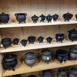 Stardust Spiritual Shoppe - Cauldrons