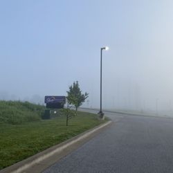 Sleep Inn & Suites - Webb City - Foggy morning