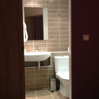 Atoll - Hotels Near Me - Niort, 79