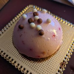 Pâtisserie du Soleil - Raspberry and White Chocolate mousse
