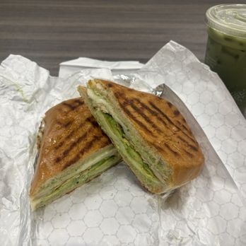 Corner Kitchen - Chicken Special, Matcha Latte Small - Cafes Near Me - Long Beach, California Corner Kitchen - Chicken Special, Matcha Latte Small - Cafes Near Me - Long Beach, California