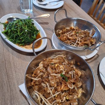 IPOH Garden Malaysian Cuisine - Malaysian Near Me - Millbrae, California IPOH Garden Malaysian Cuisine - Malaysian Near Me - Millbrae, California