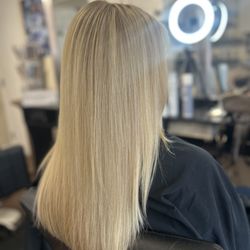 Hair Affair Salon - Blonde baby lights