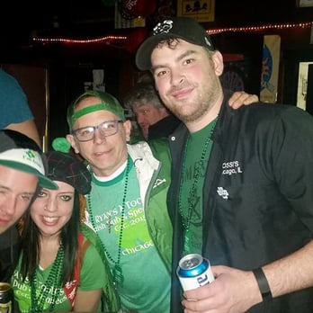 Rossi's Liquors - Chicago St Patrick's Day celebration it Rossi's - Dive Bars Near Me - Chicago, Illinois Rossi's Liquors - Chicago St Patrick's Day celebration it Rossi's - Dive Bars Near Me - Chicago, Illinois