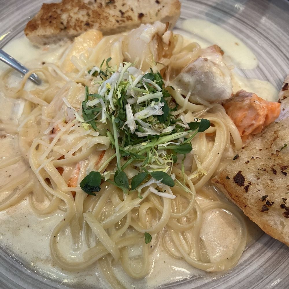 Oceano - Seafood linguini - Seafood Near Me - Reno, Nevada Oceano - Seafood linguini - Seafood Near Me - Reno, Nevada