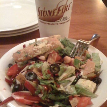 Stonefire Grill - Cartwheel salad - American Near Me - Valencia, California Stonefire Grill - Cartwheel salad - American Near Me - Valencia, California