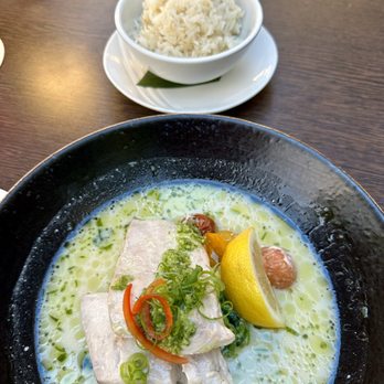 Kō - Mahi mahi in Lemongrass Coconut Broth - Seafood Near Me - Maui, Hawaii