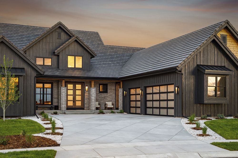 Grand Valley Garage Doors - Garage Door Contractor in Olathe, CO