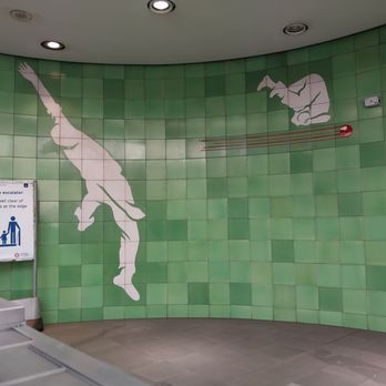 Oval Underground Station - Mural - Public Transportation Near Me - London, XGL Oval Underground Station - Mural - Public Transportation Near Me - London, XGL