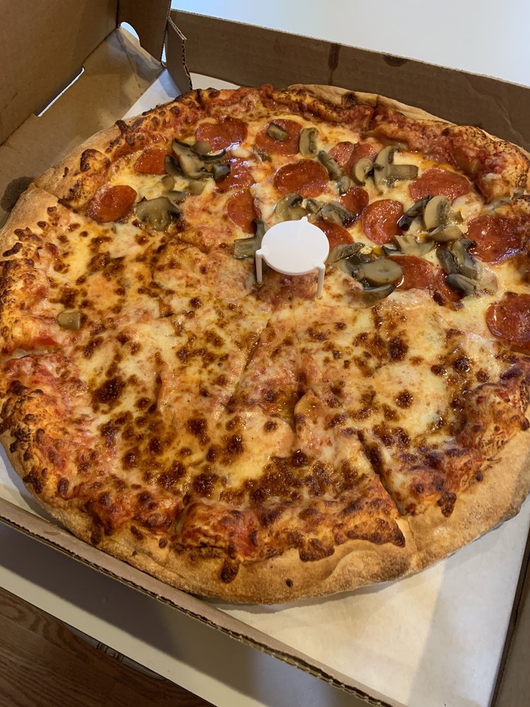 TD ALFREDOS PIZZERIA Updated May 2024 13 Photos & 69 Reviews 468