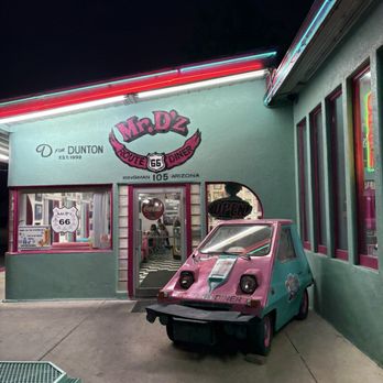 Mr D'z Route 66 Diner - Cool mini car at entrance. - Diners Near Me - Kingman, Arizona
