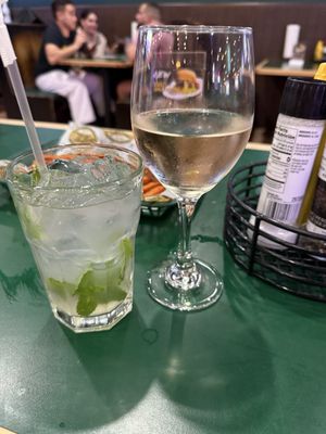 Sports Grill Miami Lakes by null