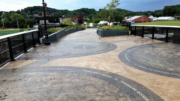 Mohawk Valley Gateway Overlook Pedestrian Bridge by null