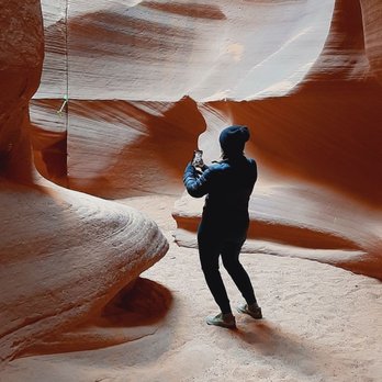 Taadidiin Tours - Walking Tours Near Me - Page, Arizona Taadidiin Tours - Walking Tours Near Me - Page, Arizona