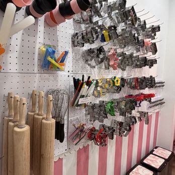 Pink Me Up Makery - Cooking Classes Near Me - Costa Mesa, California Pink Me Up Makery - Cooking Classes Near Me - Costa Mesa, California