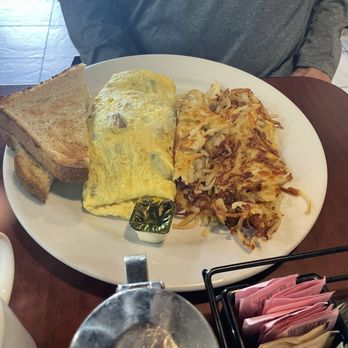 Royal Donut Cafe - Bacon Avocado Omelet - Donuts Near Me - Burlingame, California Royal Donut Cafe - Bacon Avocado Omelet - Donuts Near Me - Burlingame, California