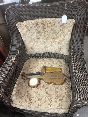 Vermont Antique Mall by null