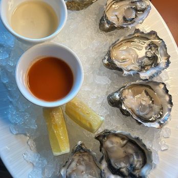 Strāta - Oysters - New American Near Me - San Jose, California Strāta - Oysters - New American Near Me - San Jose, California