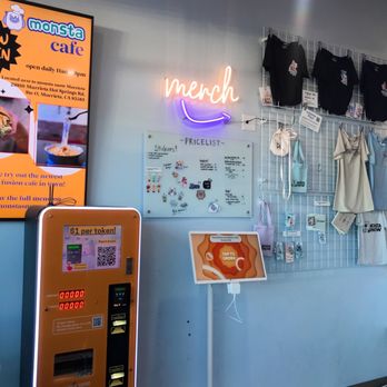 Monsta Snow Too - Interior - Bubble Tea Near Me - Menifee, California