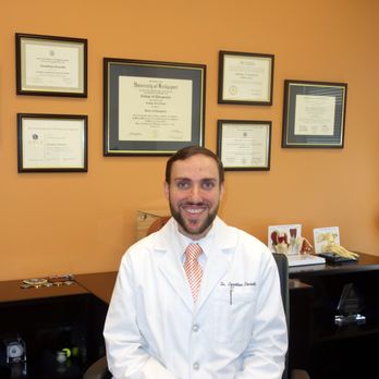 Joint Effort Chiropractic - Chiropractors Near Me - White Plains, New York