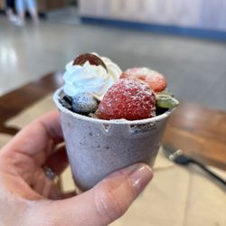 85°C Bakery Cafe-Moreno Valley - Cookies and Creme Moose Cup