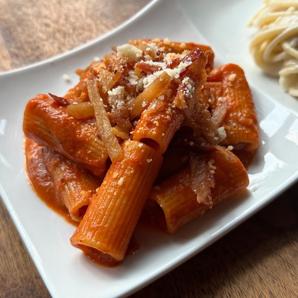 Rigatoni all'Amatriciana Rigatoni all'Amatriciana