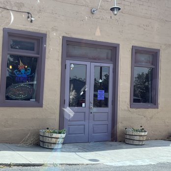 Renoo's Thai Time - Entrance to restaurant. Don't miss it. - Thai Near Me - Las Cruces, New Mexico