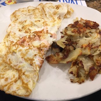 Candlelight Diner - Lox & onion egg white omelette - Diners Near Me - Commack, New York Candlelight Diner - Lox & onion egg white omelette - Diners Near Me - Commack, New York