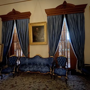 Iolani Palace - Museums Near Me - Honolulu, Hawaii Iolani Palace - Museums Near Me - Honolulu, Hawaii