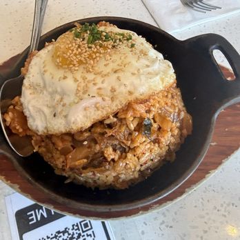 Hungry Crowd - New American Near Me - Los Angeles, California