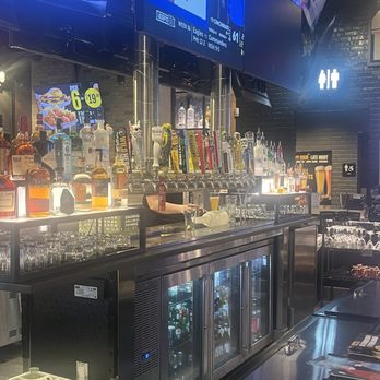 Buffalo Wild Wings - Bat - Sports Bars Near Me - Elk Grove, California Buffalo Wild Wings - Bat - Sports Bars Near Me - Elk Grove, California