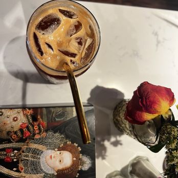 Kiki's Coffee & Spirits - Blueberry espresso tonic - Coffee & Tea Near Me - San Antonio, Texas