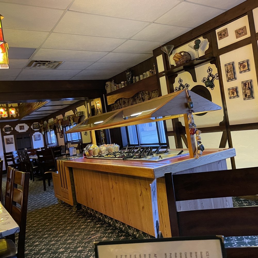 Bavarian Inn - Salad bar - German Near Me - Lena, Wisconsin Bavarian Inn - Salad bar - German Near Me - Lena, Wisconsin