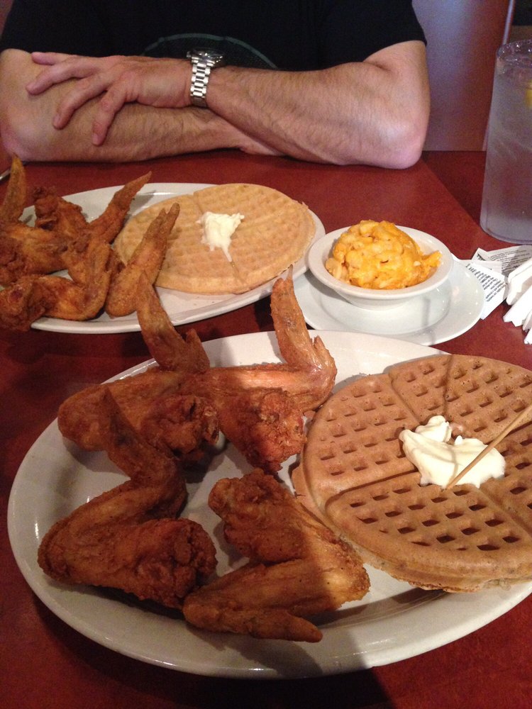 GLADYS KNIGHT’S SIGNATURE CHICKEN & WAFFLES CLOSED Updated