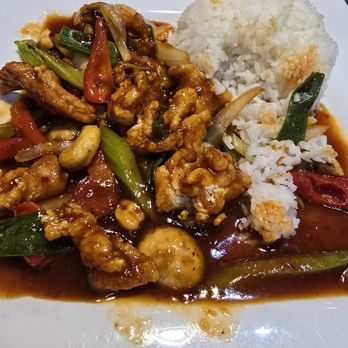ZABB Thai OKC - Thai cashew chicken - Thai Near Me - Oklahoma City, Oklahoma ZABB Thai OKC - Thai cashew chicken - Thai Near Me - Oklahoma City, Oklahoma