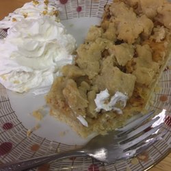 Inges Kaffee Stube - Apfel Strudel Mit Sahne