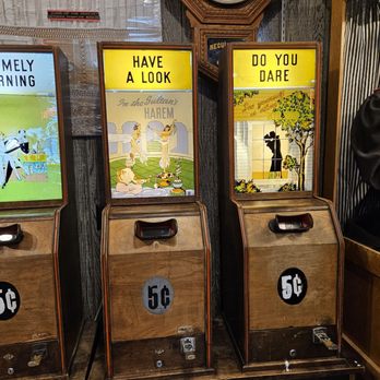 Marsh's Free Museum - Antiques Near Me - Long Beach, Washington