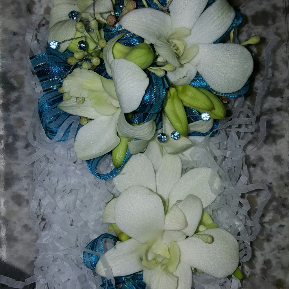 For my sons formal and his date.
