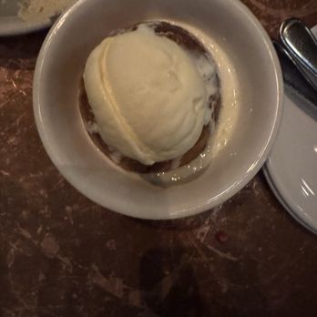 The Optimist - Nashville - Pineapple upside down cake - Seafood Near Me - Nashville, Tennessee