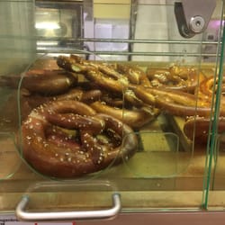 Tengelmann Supermarkt - Pretzels!