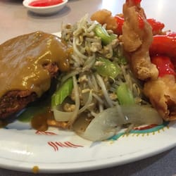 Chen's Chinese Restaurant - Food wasn't that great. The oil used on the fried foods tasted like it was from a doughnut fryer.