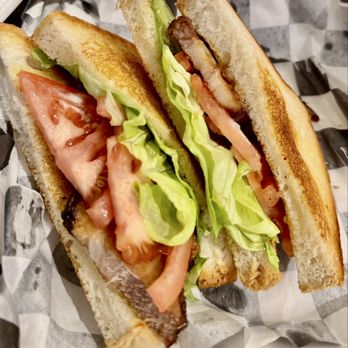 Twisted Cat Tavern - P-BLT - Yummy!! - Sports Bars Near Me - Leesburg, Virginia