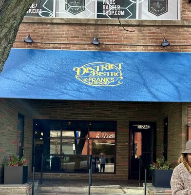 District Bistro by null